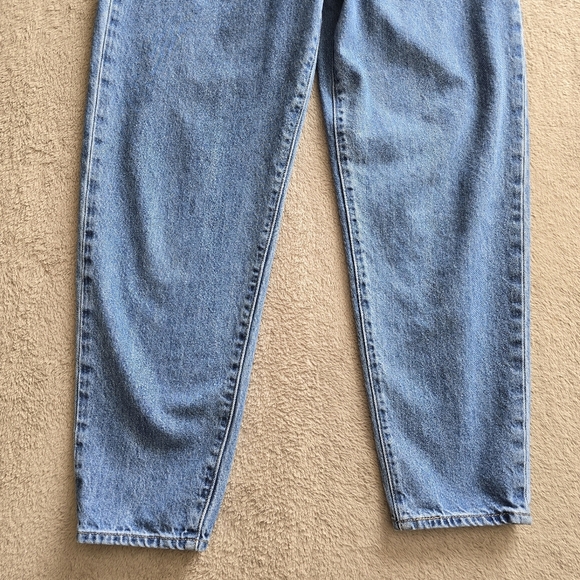 Levi's High Loose Taper Jeans size 27 - Picture 6 of 13